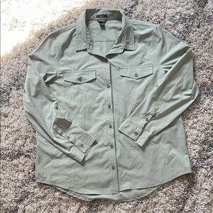 Eddie Bauer light Green Utility Button Down Shirt Women’s size Large